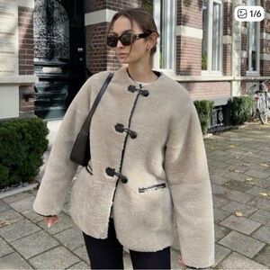 Women's Cream Sherpa Toggle Jacket